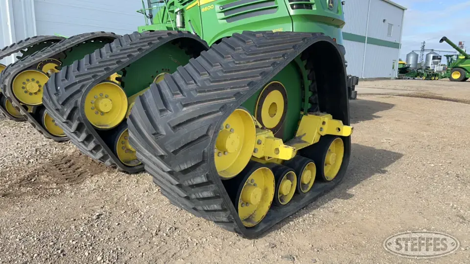 2017 John Deere Track