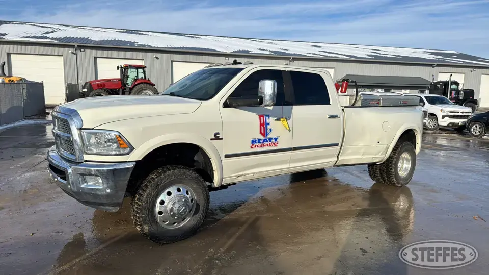 2016 Ram 3500 HD Laramie 1 Ton Pickup