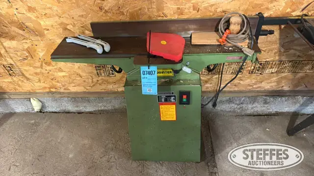 Central Machinery 7” jointer