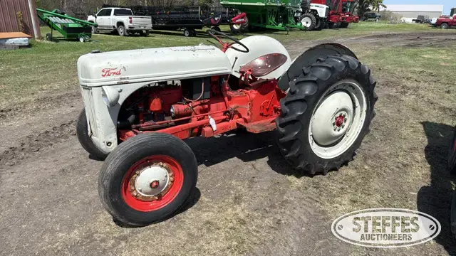 Ford 8N