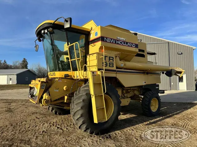 1998 New Holland TR98
