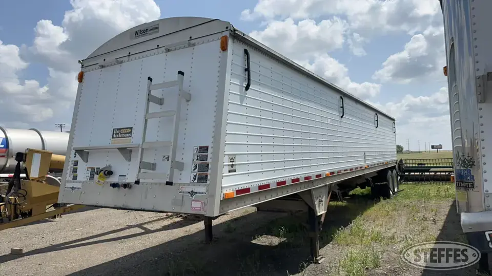 2009 Wilson Commander Hopper Bottom Trailer