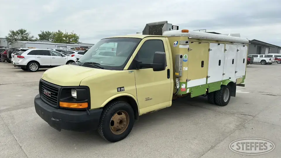 2013 GMC 4500 Specialty Truck