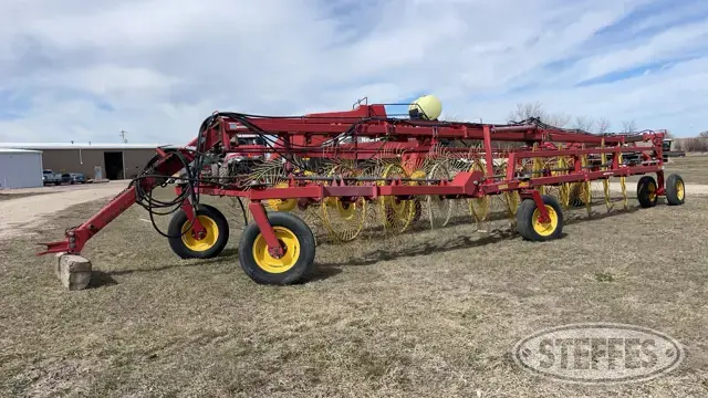 2009 New Holland HT154