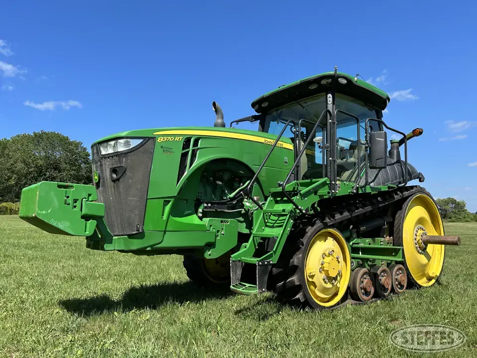 2018 John Deere 8370RT Track Tractor