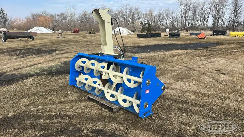Farm King 960 3 Pt. Snowblower