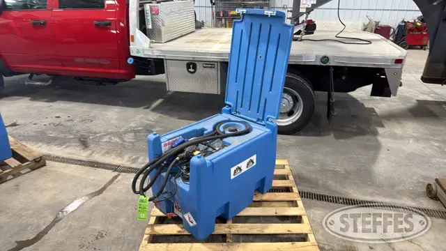 Farm Chem APX portable DEF tank