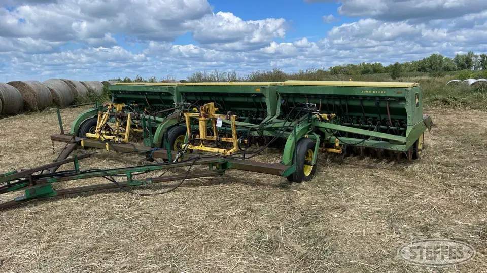 John Deere 9350 Press Drill