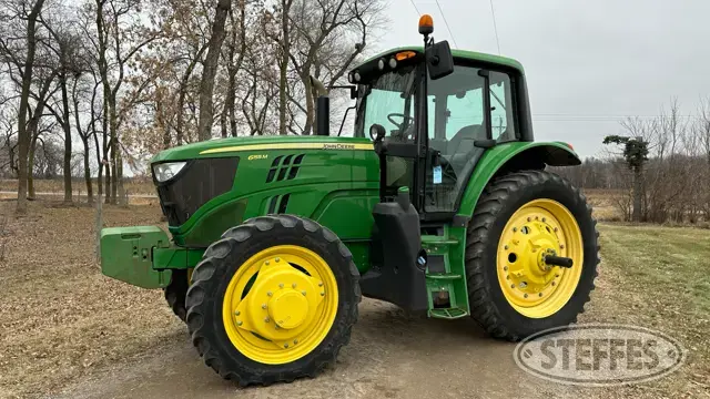2017 John Deere 6155M