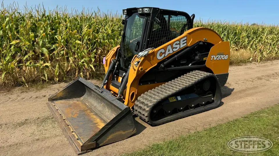2022 Case TV370B Tracked Skid Steer