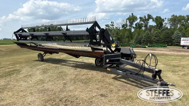 1997 MacDon Premier 1900