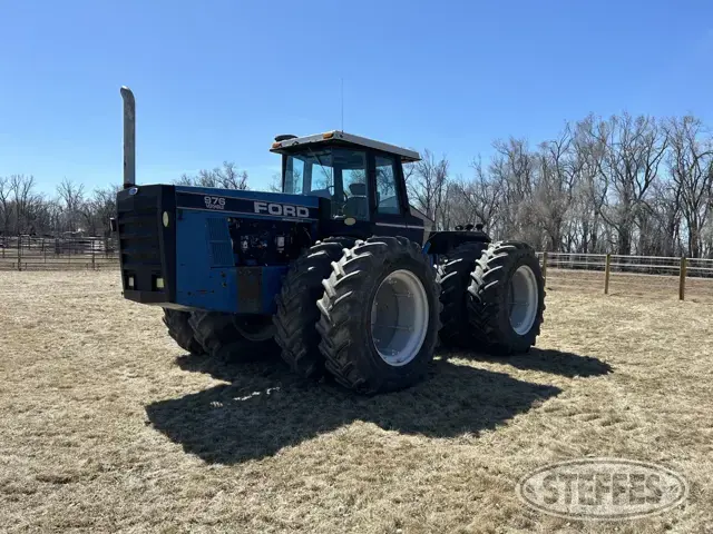 1990 Ford Versatile 976