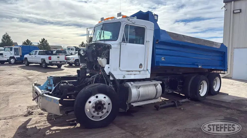 1991 Kenworth T800 Dump Truck