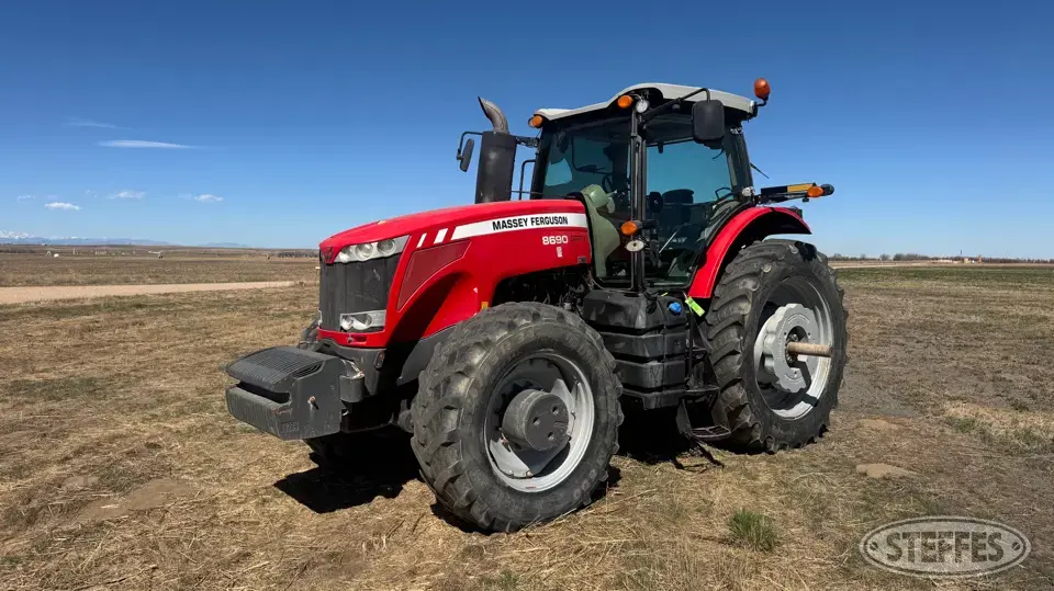 2011 Massey Ferguson 8690 MFWD Tractor