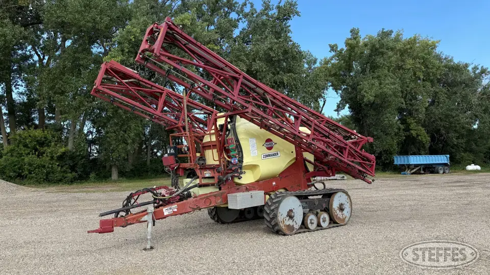 Hardi Commander CM1500 Pull-Type Sprayer