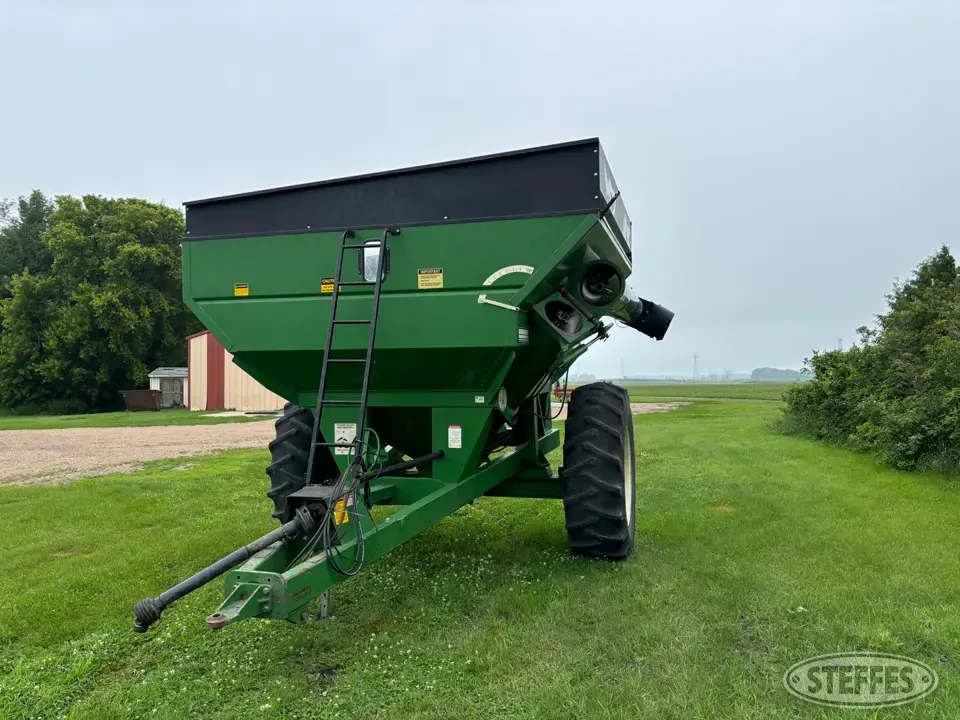 Brent 572 Grain Cart