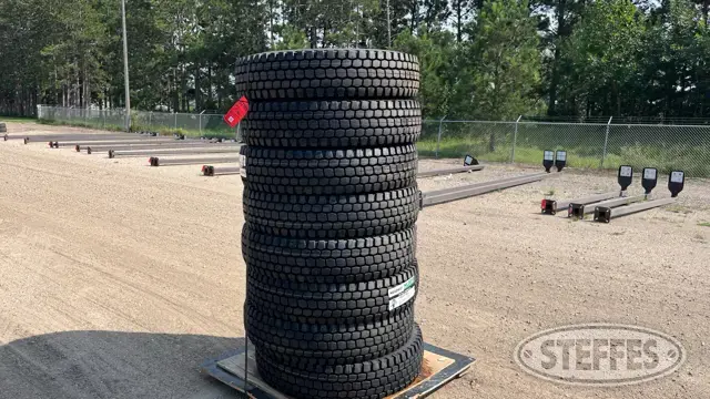 (8) Headway HLD810 11R22.5 tires