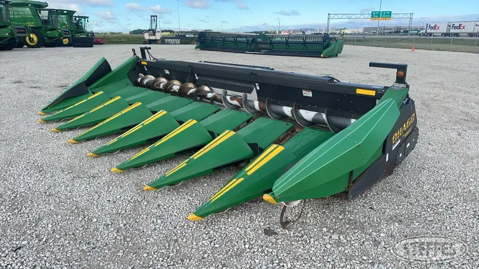 2011 Drago N8 Corn Head