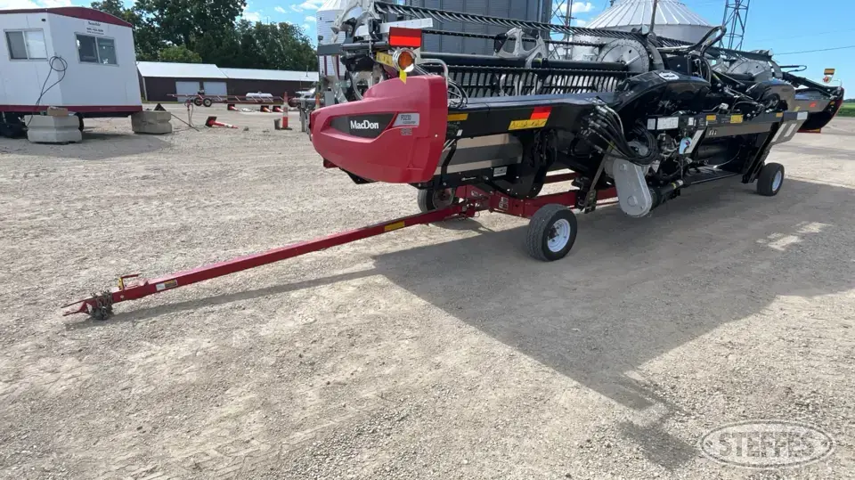 Unverferth HT-30 Header Trailer