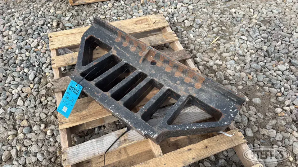 Case IH Magnum weight bracket Ag Equipment Part