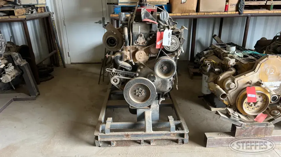 Cummins N14 460E Truck-Trailer Part