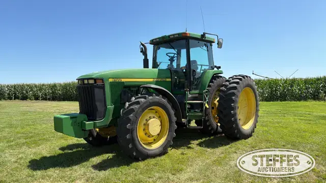 1997 John Deere 8100