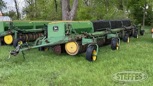 John Deere 9350