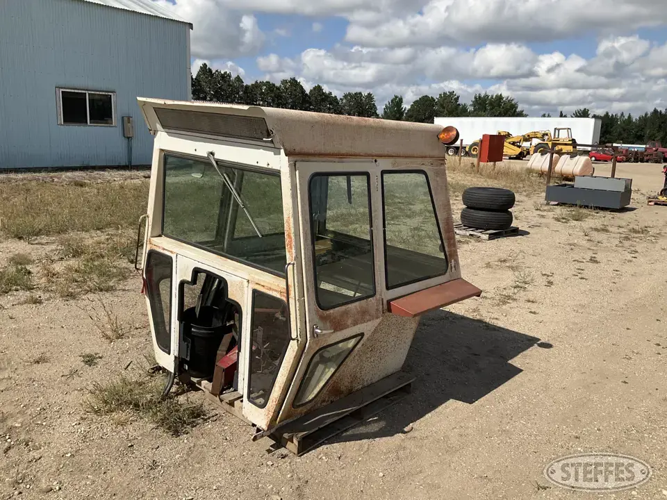 International Tractor Part