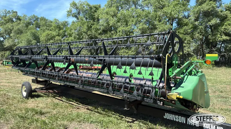 2001 John Deere 925F Flex Head