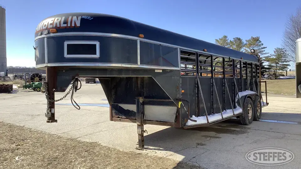 1988 Chaparral Livestock Trailer Gooseneck Livestock Trailer