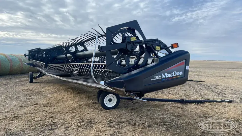 2012 MacDon FD70 Flex Head