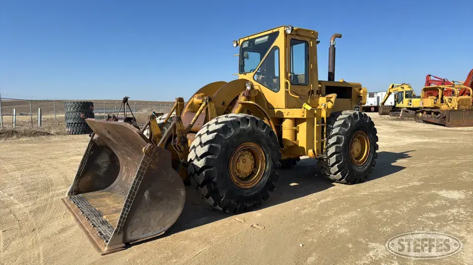 1980 CAT 966C Wheel Loader