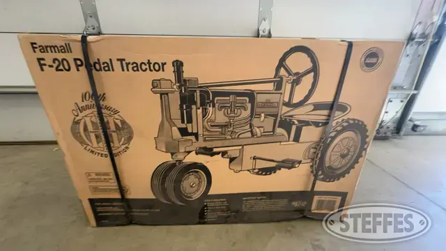 Farmall F-20