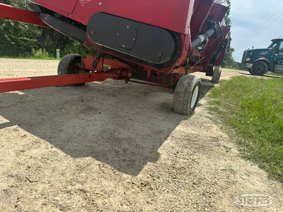 Unverferth HT-25 Header Trailer