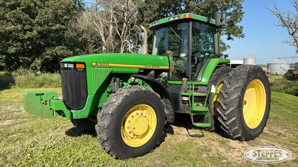 1996 John Deere 8300 MFWD Tractor