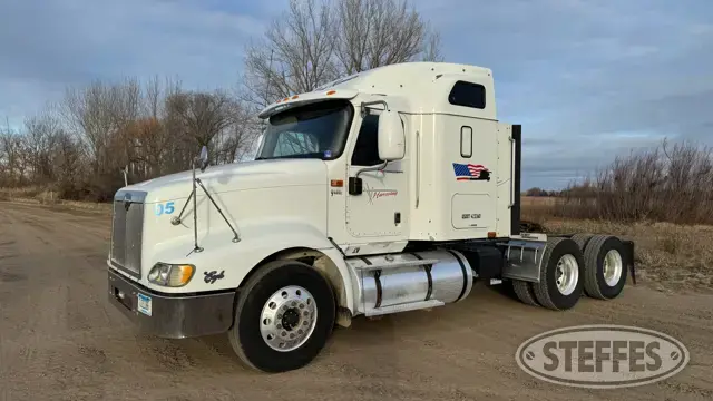 2005 International 9400i Eagle
