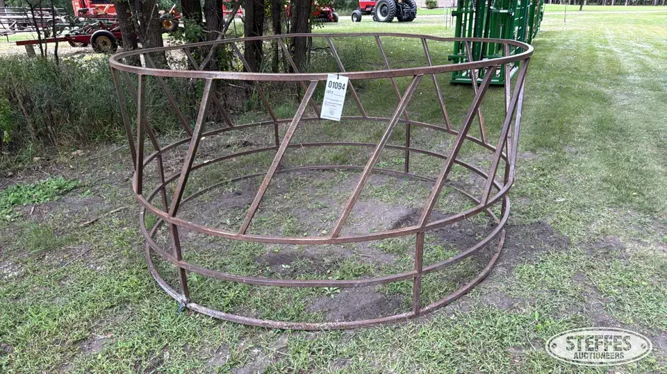 Hay bale feeder Feeders and Bunk