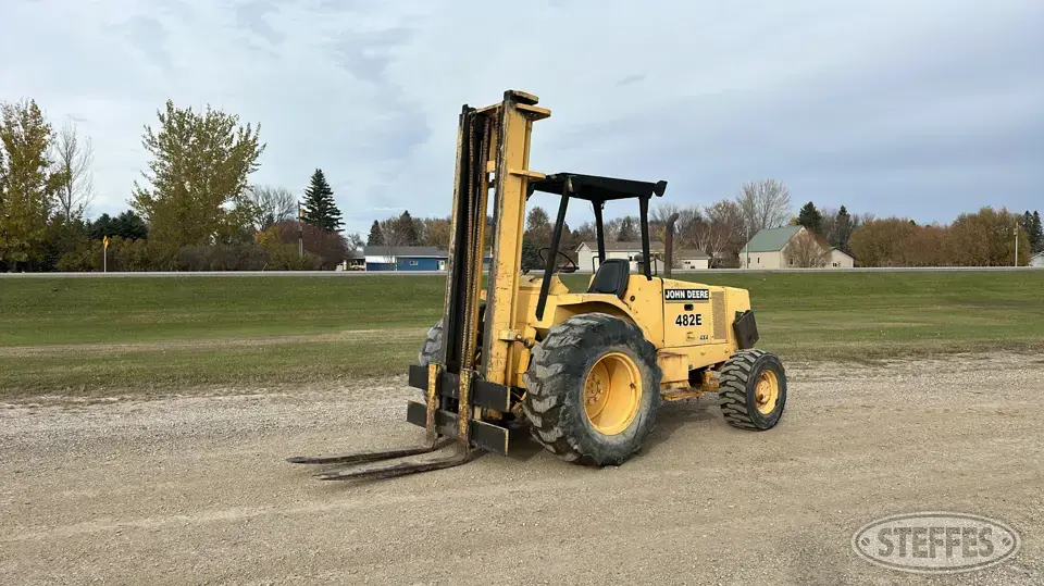 1994 John Deere 482E Rough Terrain Forklift