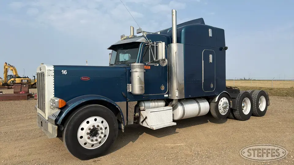 2003 Peterbilt 379EXHD Conventional Truck with Sleeper
