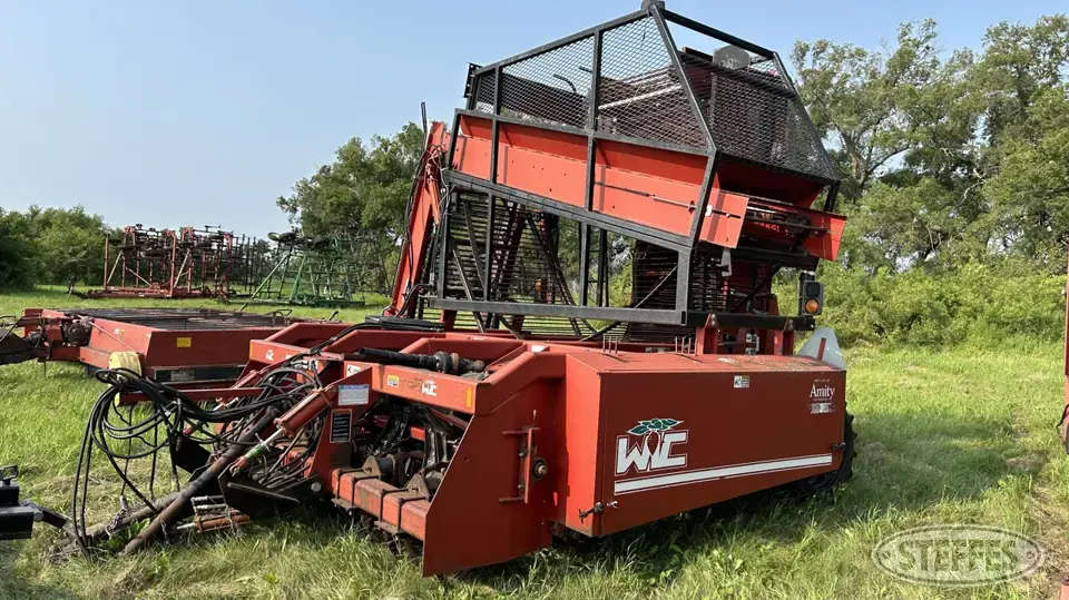 1997 Amity WIC 956 Sugarbeet Harvester