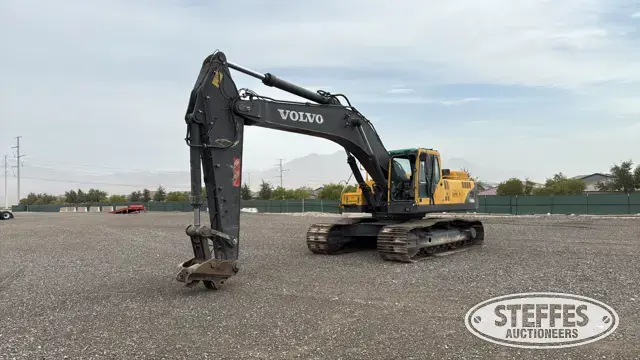 2005 Volvo EC460B LC