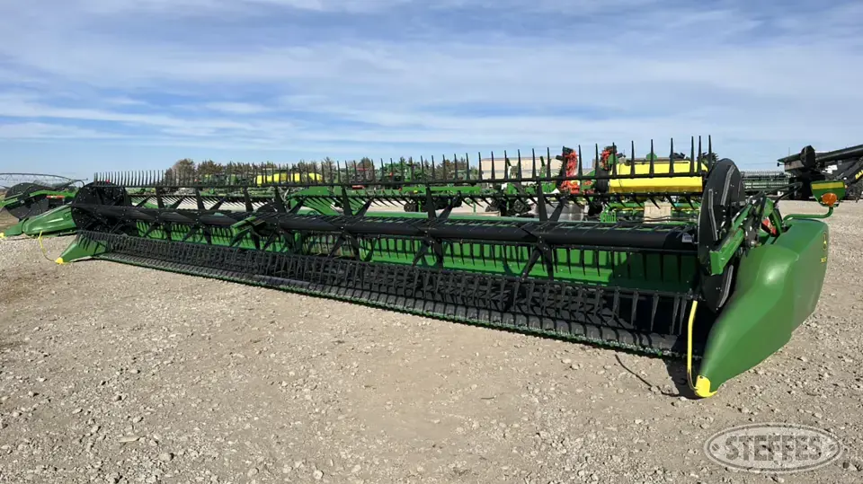 2019 John Deere 740FD Draper Head