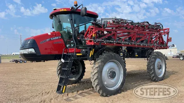 2021 Case IH Patriot 4440