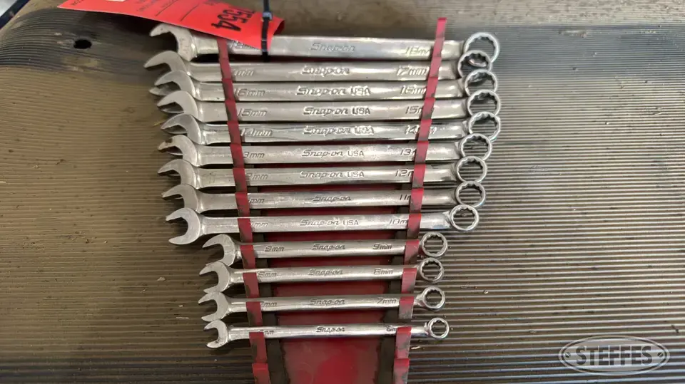 Snap-on combination wrench set General Tools and Shop Supply