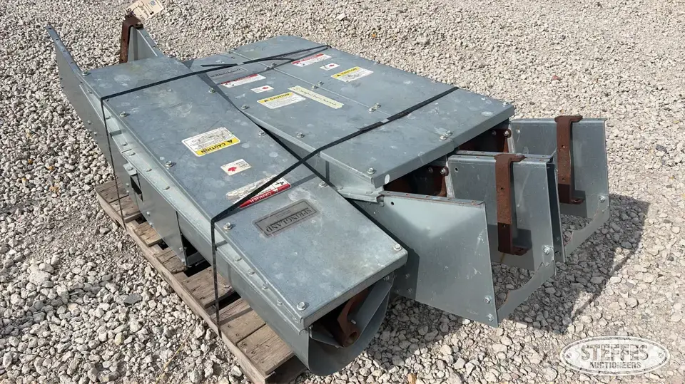 (3) Springland incline powerheads Bin Accessory