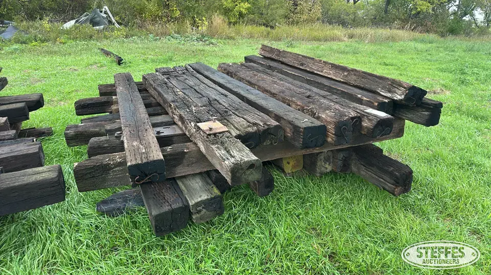 Railroad ties Livestock Handling