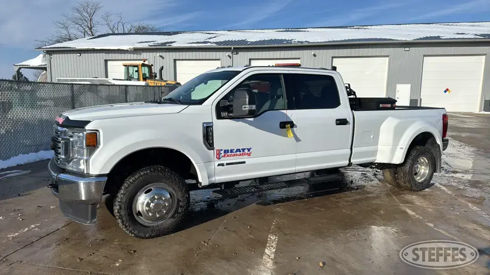 2022 Ford Super Duty F-350 XLT 1 Ton Pickup
