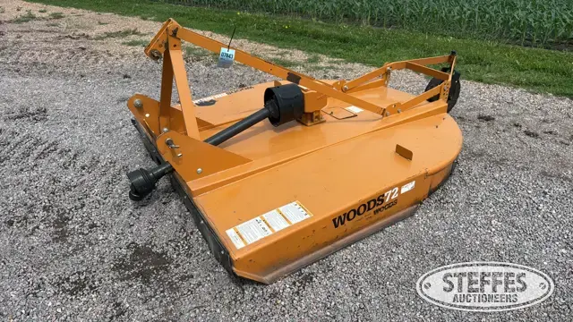 Woods BrushBull 72