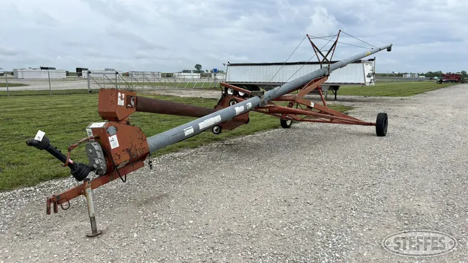 Mayrath Auger Swing Hopper Auger