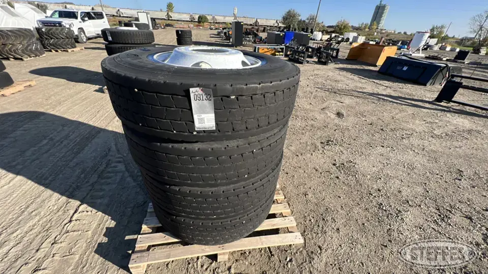 Sumitomo Truck Tire